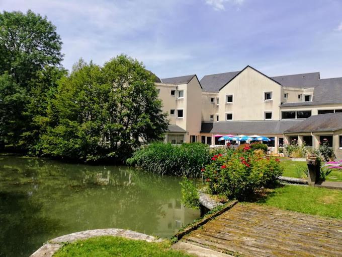 Logis Hotel Le Relais Du Moulin Valencay Ngoại thất bức ảnh