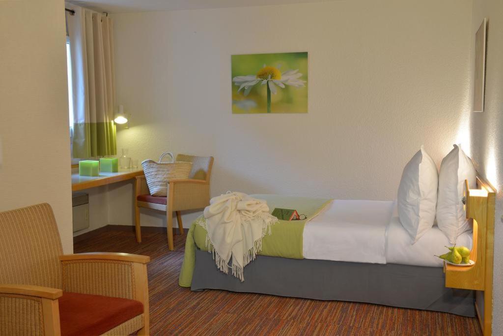 Logis Hotel Le Relais Du Moulin Valencay Ngoại thất bức ảnh