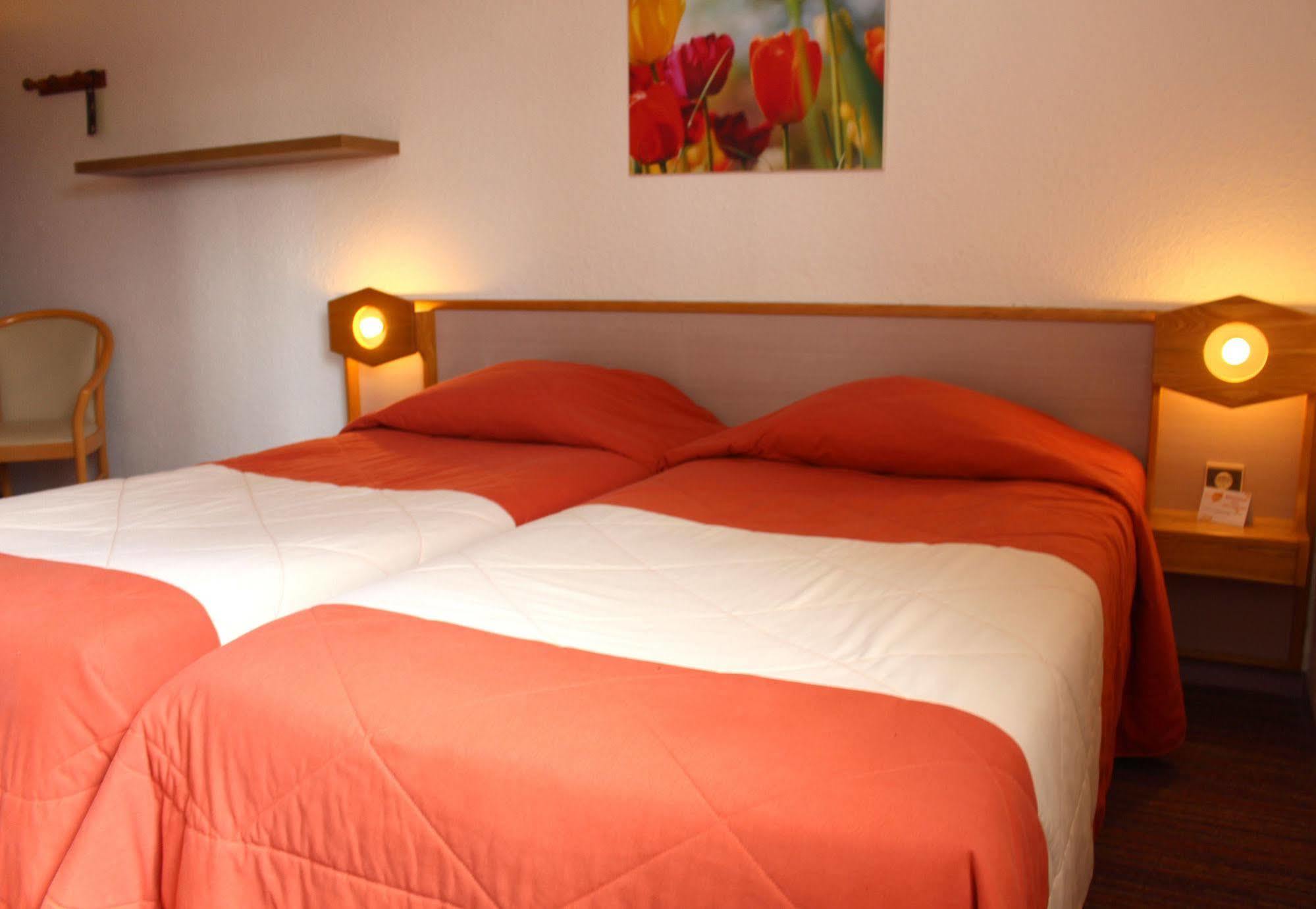 Logis Hotel Le Relais Du Moulin Valencay Ngoại thất bức ảnh